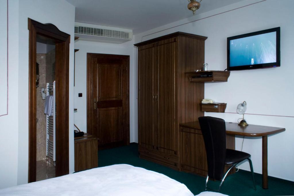 Hotel Zamecek Pod Hradem Stary Jicin 111 الغرفة الصورة